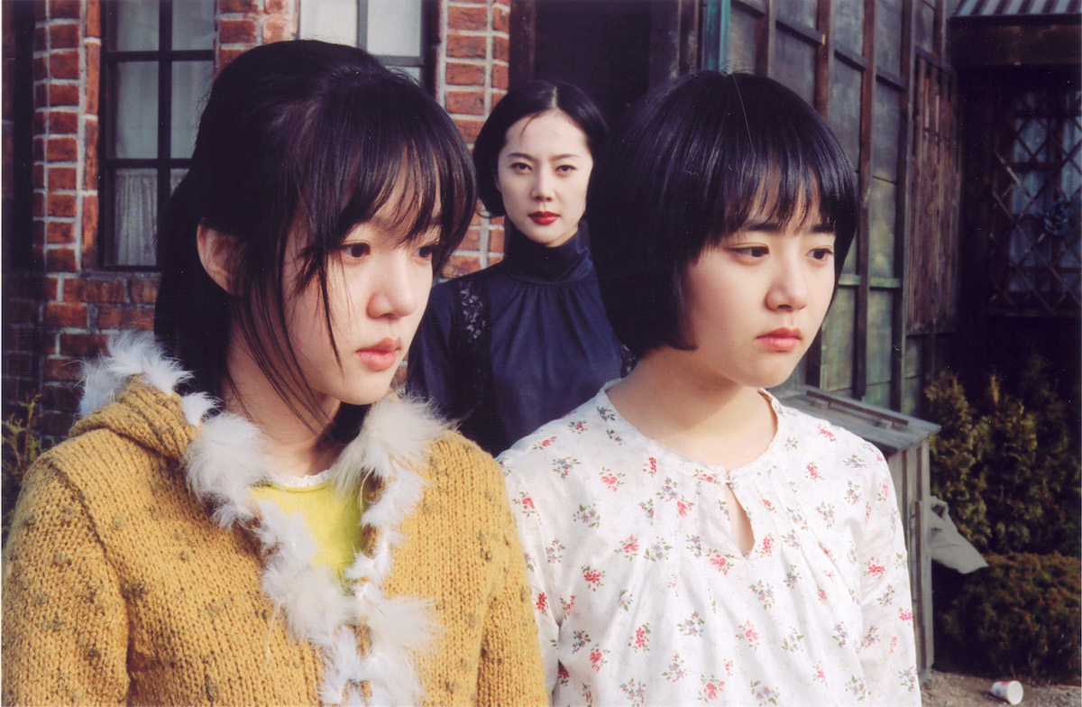 a tale of two sisters (2003)