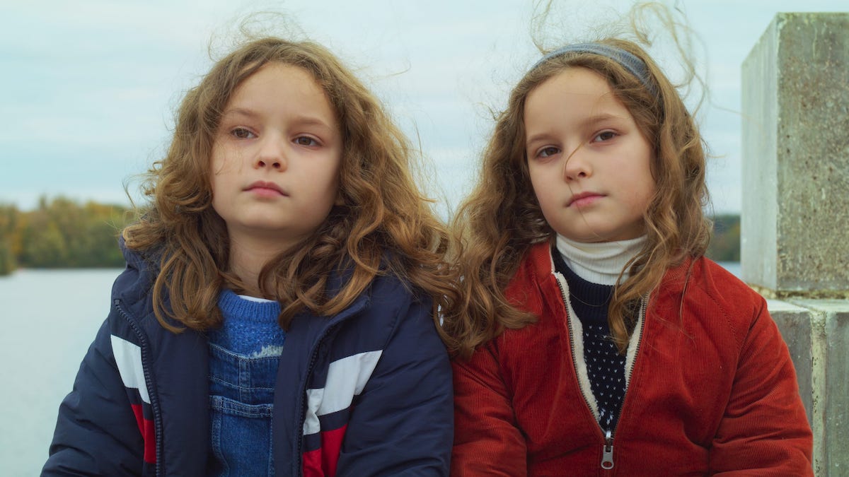 petite maman (2021)