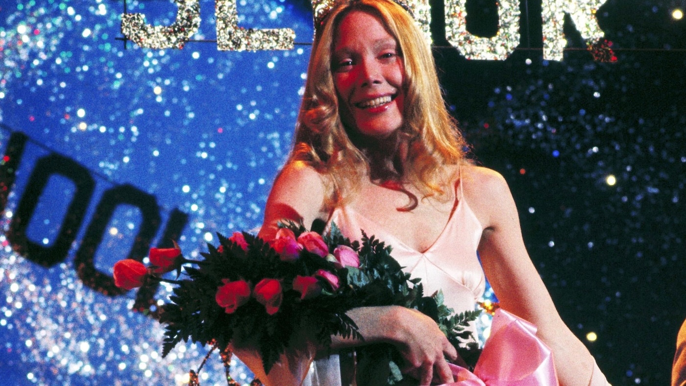 CARRIE (1976)