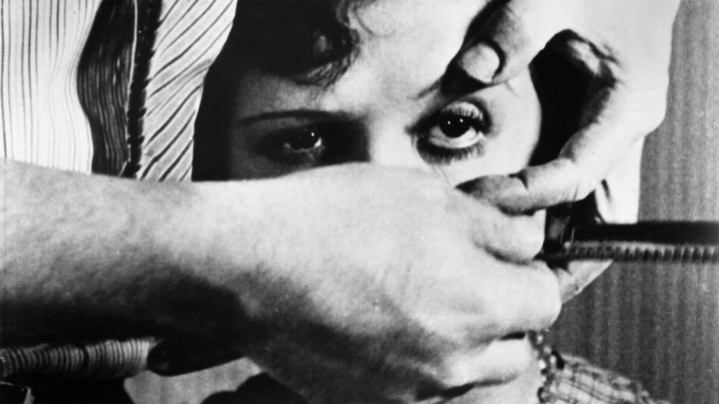 UN CHIEN ANDALOU (1929)